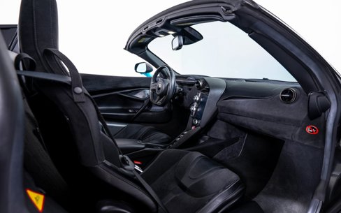 Used 2022 McLaren 720S Performance image 22
