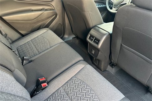 Used 2024 Chevrolet Equinox LT image 19