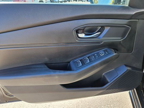 Used 2023 Honda Accord EX image 15