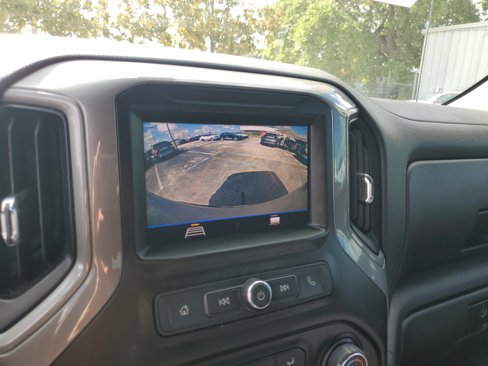 Used 2020 Chevrolet Silverado 1500 Custom w/ Custom Value Package image 17