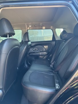 Used 2017 Kia Soul ! w/ Tech Package image 6
