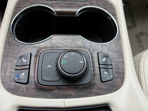Used 2022 GMC Acadia Denali w/ Denali Ultimate Package image 35