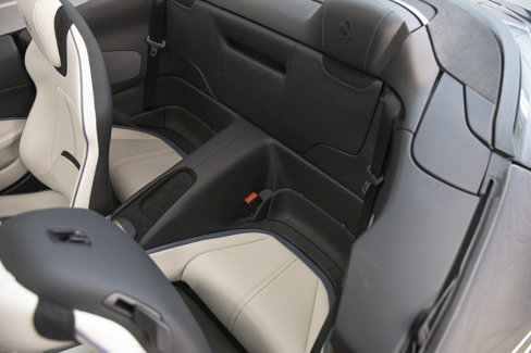 Used 2025 Ferrari Roma Spider image 35