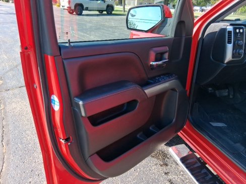 Used 2019 Chevrolet Silverado 1500 LT w/ All Star Edition image 9
