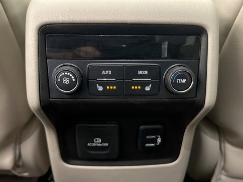 Used 2017 GMC Acadia Denali w/ Technology Package image 21