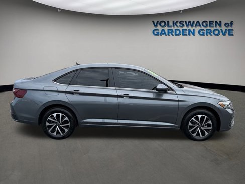 Used 2023 Volkswagen Jetta S image 12