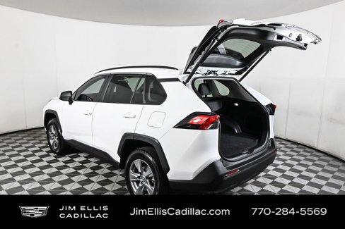 Used 2022 Toyota RAV4 XLE image 33