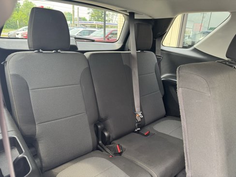 Used 2020 Chevrolet Traverse LS image 35