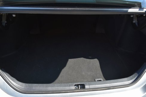 Used 2022 Toyota Camry LE image 33
