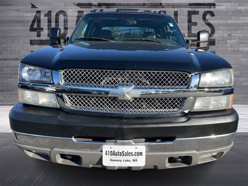 Used 2004 Chevrolet Silverado 3500 LT w/ Heavy-Duty Power Package image 5