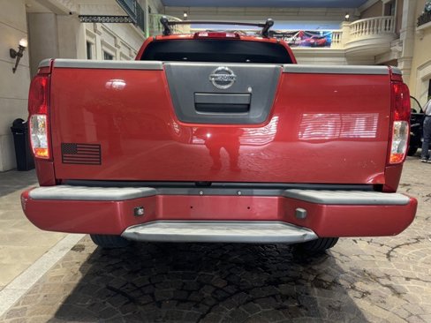 Used 2012 Nissan Frontier PRO-4X w/ Pro-4x Luxury Pkg image 4