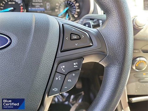 Certified 2017 Ford Edge SE image 7