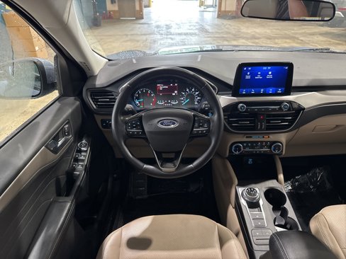 Used 2022 Ford Escape SEL w/ Class II Trailer Tow Package image 23