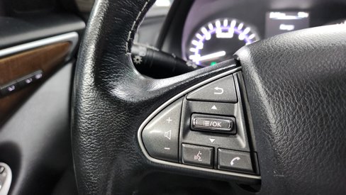 Used 2015 INFINITI Q50 Premium w/ Deluxe Touring Package image 27