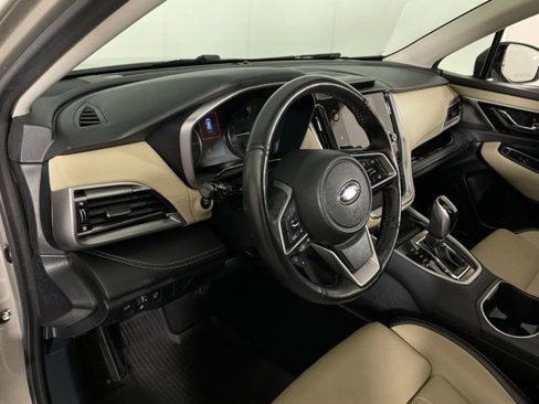 Used 2020 Subaru Outback Limited image 17
