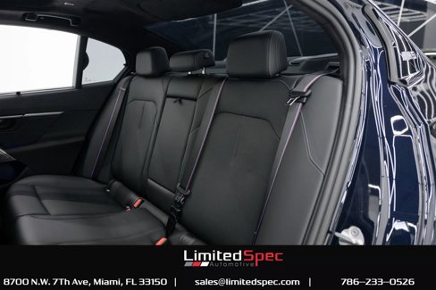 Used 2025 BMW M5 image 42