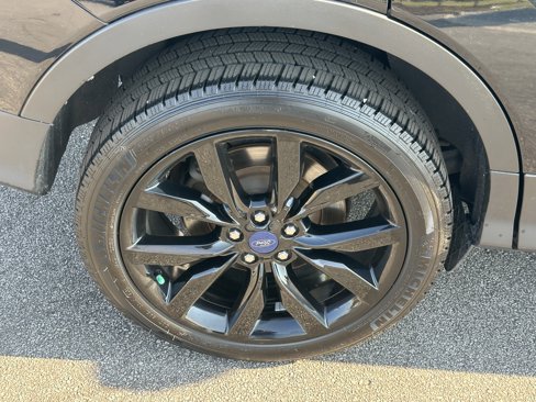 Used 2017 Ford Escape Titanium image 19