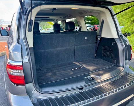 Used 2021 Nissan Armada SL w/ Captain's Chairs Package image 17