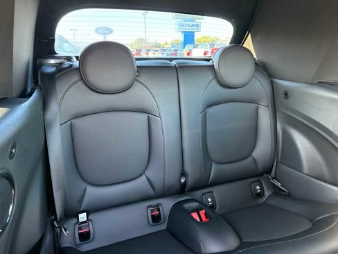 Used 2022 MINI Cooper S image 19