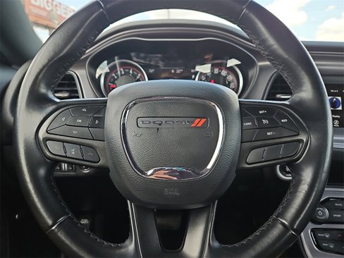 Used 2023 Dodge Challenger GT image 25