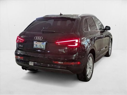 Used 2018 Audi Q3 2.0T Premium w/ Convenience Package image 5