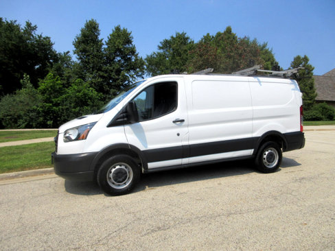 Used 2017 Ford Transit 250 130 Low Roof image 2