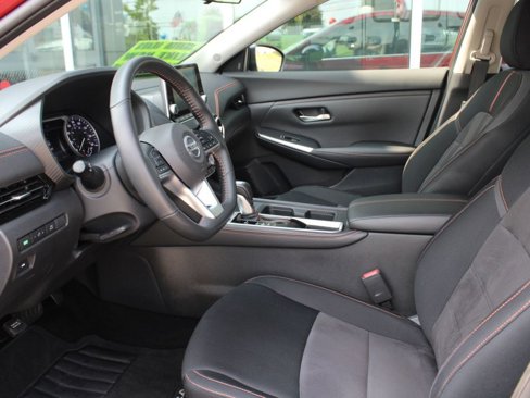 Used 2022 Nissan Sentra SR image 11