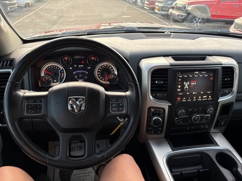 Used 2018 RAM 1500 Big Horn image 9