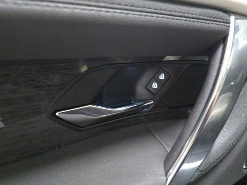 Certified 2023 Land Rover Discovery Sport SE image 24