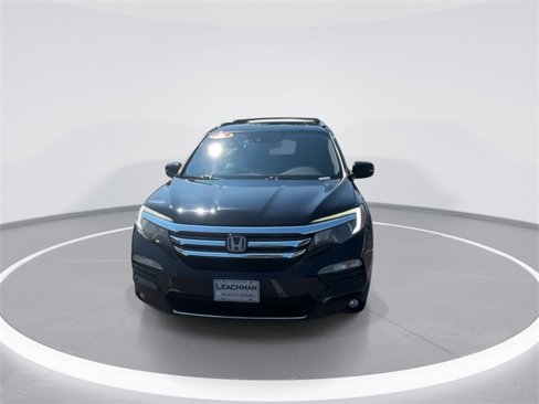 Used 2016 Honda Pilot Touring image 14
