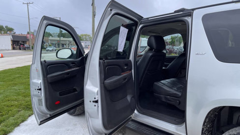 Used 2013 GMC Yukon XL SLT image 16