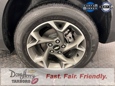 Used 2024 Chevrolet Trax LT w/ Sunroof Package image 23