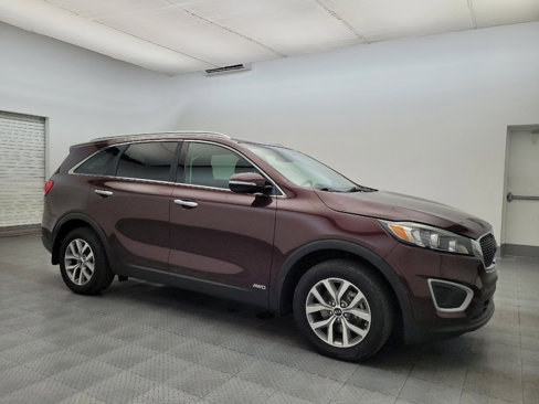 Used 2018 Kia Sorento LX image 11