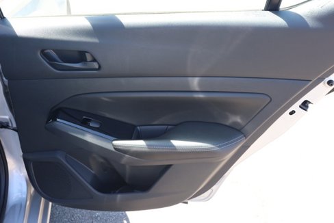 Used 2023 Nissan Altima 2.5 SV image 18