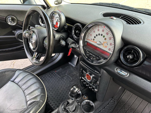 Used 2011 MINI Cooper S image 26