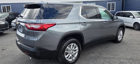 Used 2019 Chevrolet Traverse LS image 4