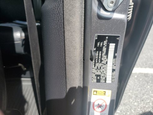 Used 2018 Toyota Highlander XLE image 30