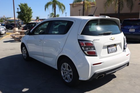 Used 2017 Chevrolet Sonic LT image 6