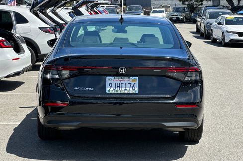 Used 2023 Honda Accord EX image 4