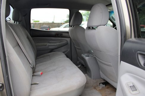 Used 2010 Toyota Tacoma 4x4 Double Cab w/ TRD Sport Pkg image 21