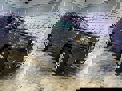 Used 2014 GMC Acadia SLE image 5