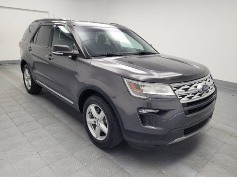 Used 2019 Ford Explorer XLT w/ Equipment Group 201A image 13