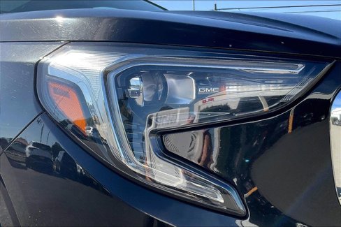 Used 2018 GMC Terrain Denali image 29