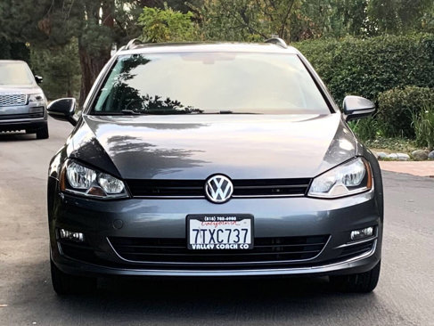 Used 2017 Volkswagen Golf SE image 10