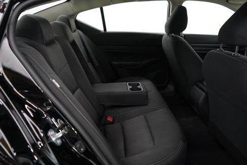 Used 2024 Nissan Altima 2.5 S image 11