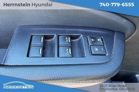 Used 2017 Honda Pilot EX-L image 17