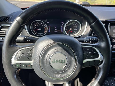 Used 2020 Jeep Compass Limited image 17
