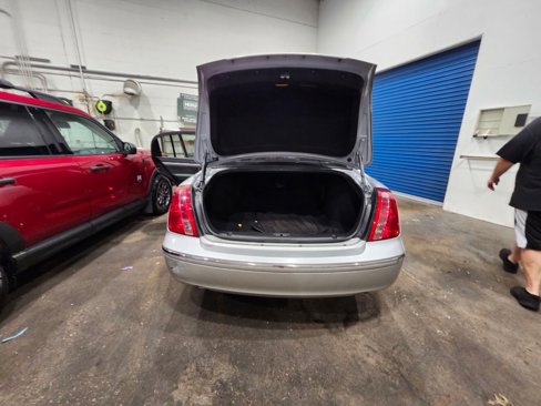 Used 2007 Kia Amanti w/ Leather Pkg image 28