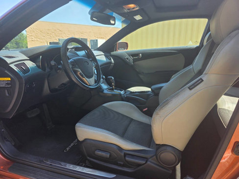 Used 2013 Hyundai Genesis 2.0T image 13