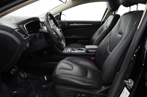Used 2017 Ford Fusion Titanium image 16